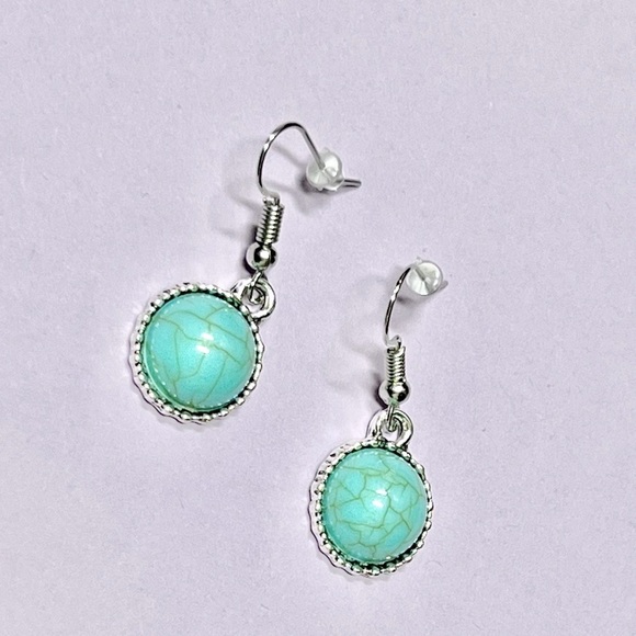 turquoise dangle earrings - Picture 1 of 3